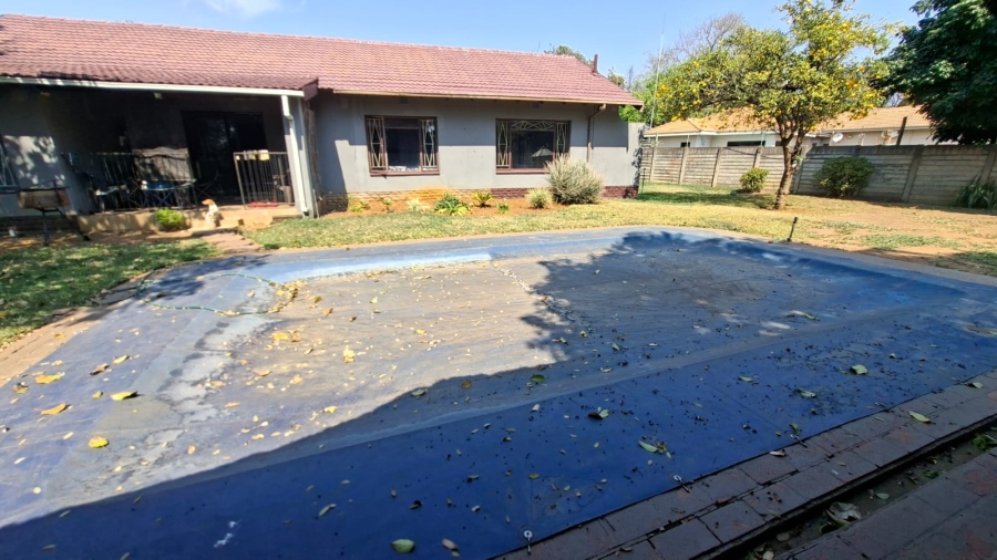 4 Bedroom Property for Sale in Bodorp North West